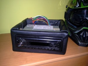 Półka i radio do Ursusa