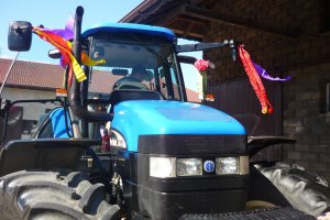 New Holland TM155