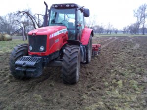 Massey Ferguson 6465