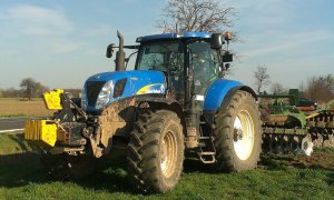 New Holland T7050 & Amazone Catros 5500