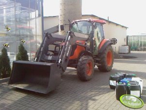 Kubota M7040 + Quicke Q25