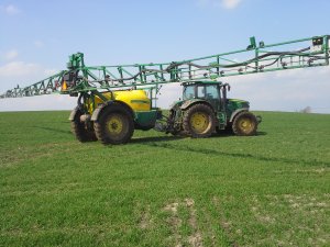 John Deere 6150R & 732i