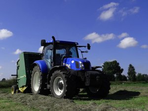 New Holland T6.165 + John Deere 550