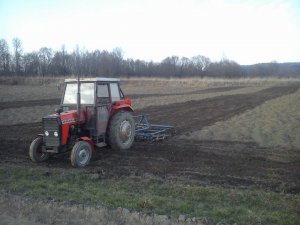 Ursus 3512
