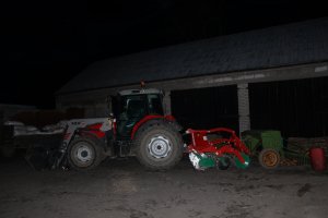 Massey Ferguson 5435