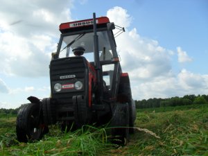 Ursus 3512
