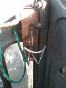 Uchwyt na zimne napoje w Ursusie C-360 3P