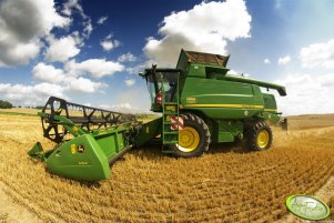 John Deere T660i