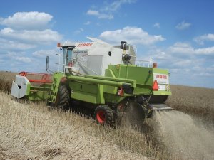 Claas Dominator 150