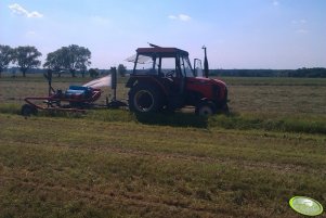 Zetor 5320 + Vicon bw1400