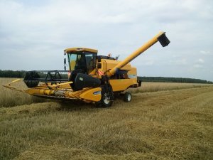 New Holland TC5050