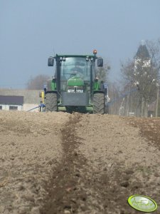 John Deere 5090R