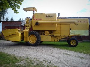 New Holand Clayson 135