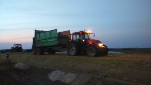 Valtra A92 i Joskin Ferti-Cap 5008/10U