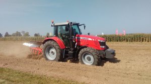 Massey Ferguson 7615