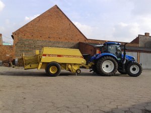 New Holland D1000