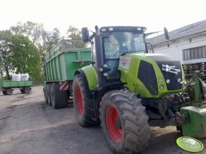 Claas Axion 830