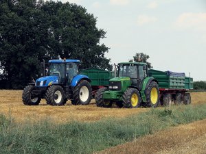 John Deere 6920 & New Holland T6080