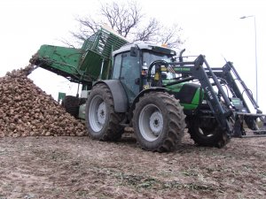 Deutz-Fahr Agrotron 150 + Stoll 300