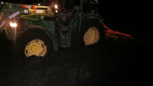 John Deere 5820&Agregat