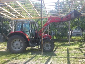 Massey Ferguson 5445 Dyna IV