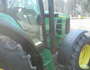 John Deere 6230