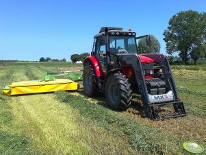 Massey Ferguson 5435