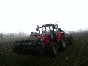 Massey Ferguson 5435