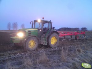 John Deere 6930 + Unia tur vario