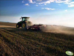 John Deere 8295R + Horsch Tiger 5LT