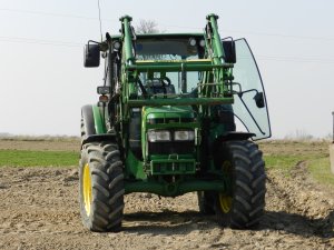 John Deere 5080r