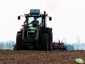 Deutz Fahr Agrofarm 410 + Stoll FZ 10 & Expom Lech 3.3 m