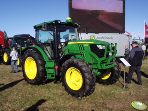 John Deere 6115R