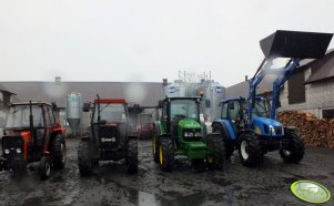 John Deere 5080R & New Holland T5060 & Ursus