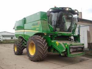 JD S680i