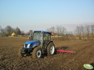 New Holland T4020 + POM Augustów 5