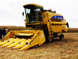 New Holland TC54