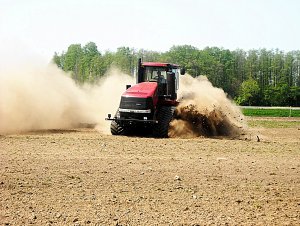 Case Quadtrac 600