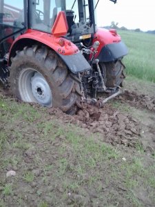 Massey Ferguson 5425