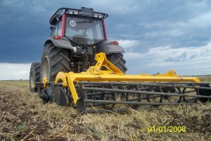 Valtra n111+staltech