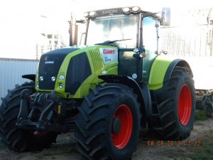 Claas Axion