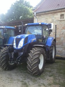 New Holland T7.185