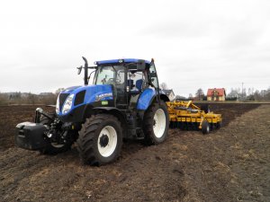 New Holland T7 & Staltech