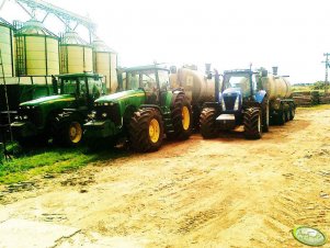 John Deere & NH