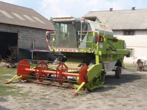 Claas dominator 76