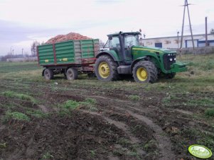 John Deere 8230 & Metal-Tech