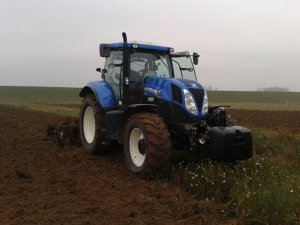 New Holland T7