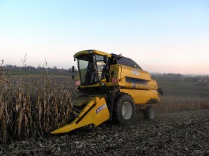 New Holland TC 5070