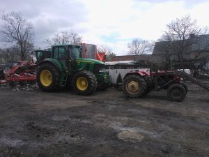 John Deere 7530, Ursus C-330