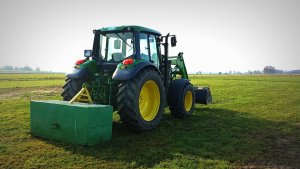 John Deere 6230